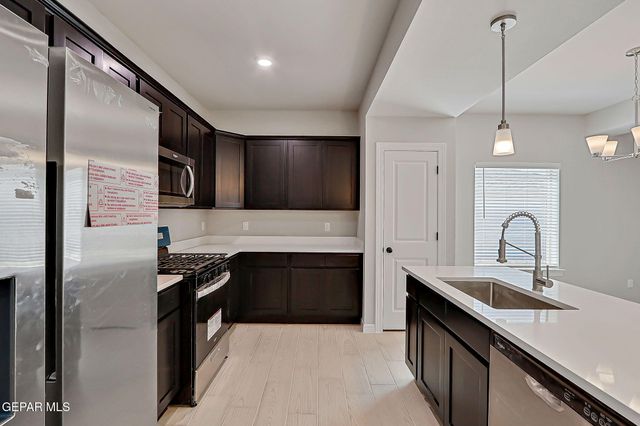 3732 Model Lane, El Paso, TX 79938