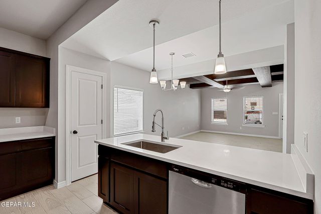 3732 Model Lane, El Paso, TX 79938