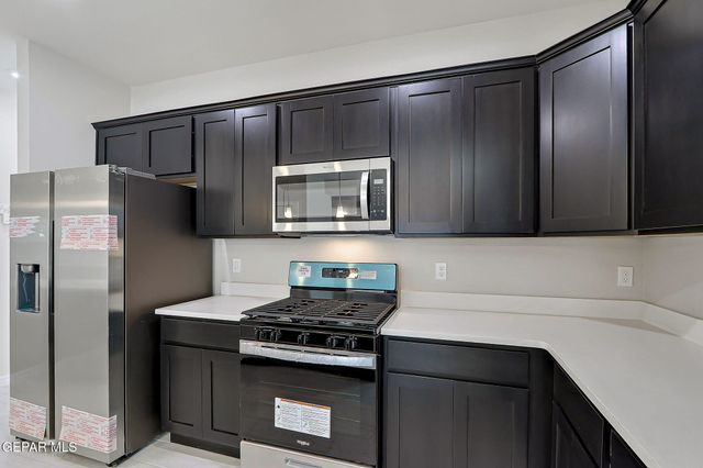 3732 Model Lane, El Paso, TX 79938