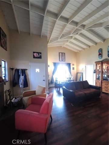 9236 Mango, Fontana, CA 92335