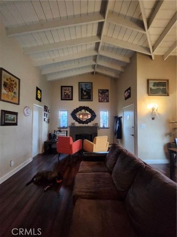 9236 Mango, Fontana, CA 92335