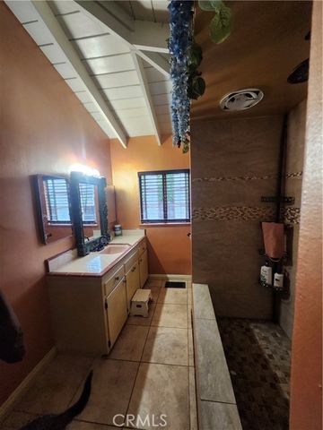 9236 Mango, Fontana, CA 92335