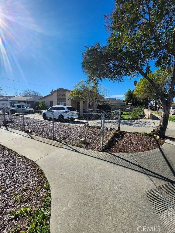 9236 Mango, Fontana, CA 92335