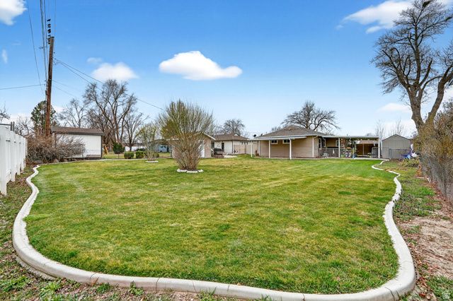 5345 S ALPINE DR, Murray, UT 84107