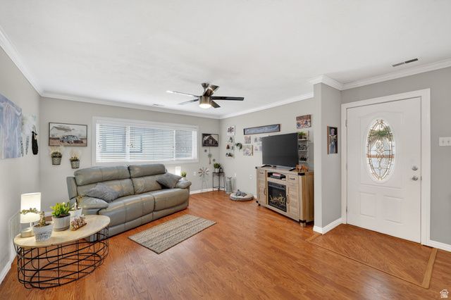 5345 S ALPINE DR, Murray, UT 84107