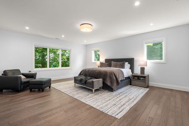 1058 Beacon Street 2, Newton, MA 02459