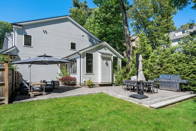 1058 Beacon Street 2, Newton, MA 02459