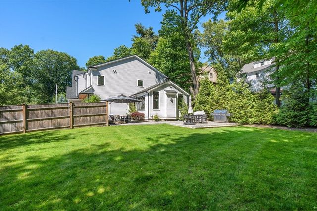 1058 Beacon Street 2, Newton, MA 02459