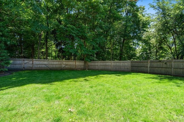 1058 Beacon Street 2, Newton, MA 02459