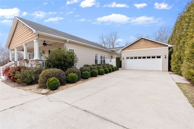 1322A Shadow Lane, Anderson, SC 29625