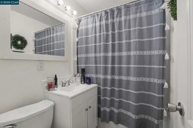 103 Madoline St, Pittsburg, CA 94565