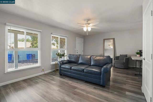 103 Madoline St, Pittsburg, CA 94565