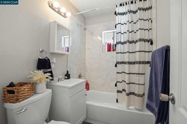 103 Madoline St, Pittsburg, CA 94565