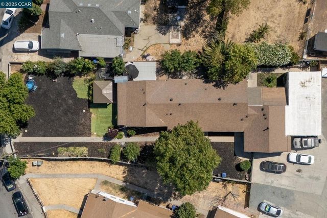 103 Madoline St, Pittsburg, CA 94565