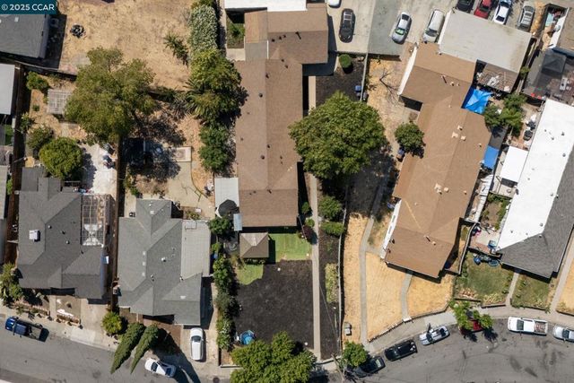 103 Madoline St, Pittsburg, CA 94565