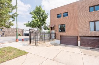9501 S Racine Avenue, Chicago, IL 60643