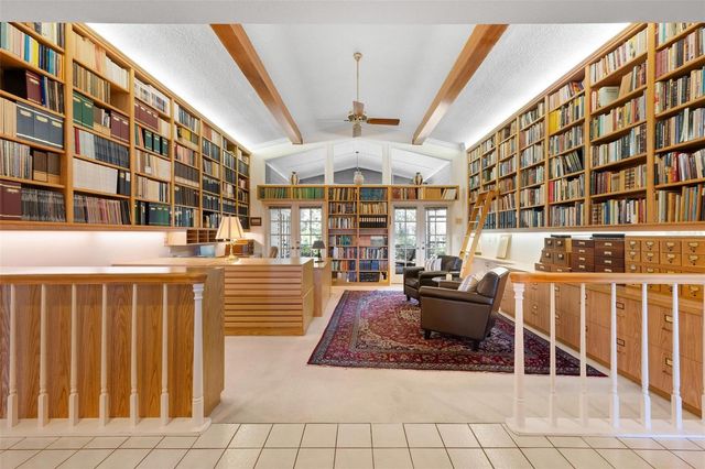 6964 COUNTRY LAKES CIRCLE, Sarasota, FL 34243