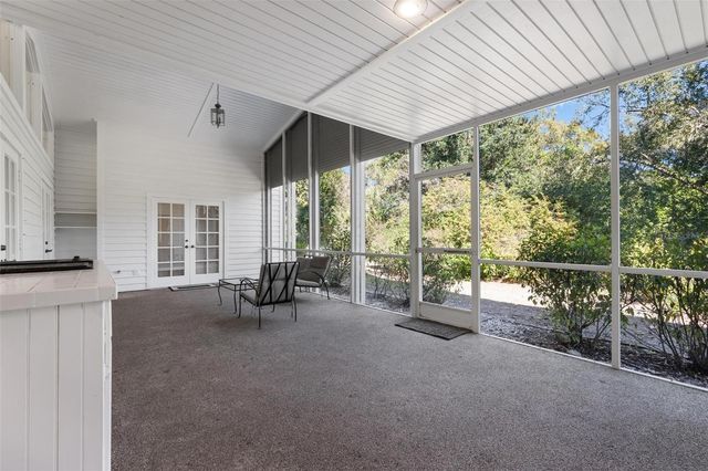 6964 COUNTRY LAKES CIRCLE, Sarasota, FL 34243