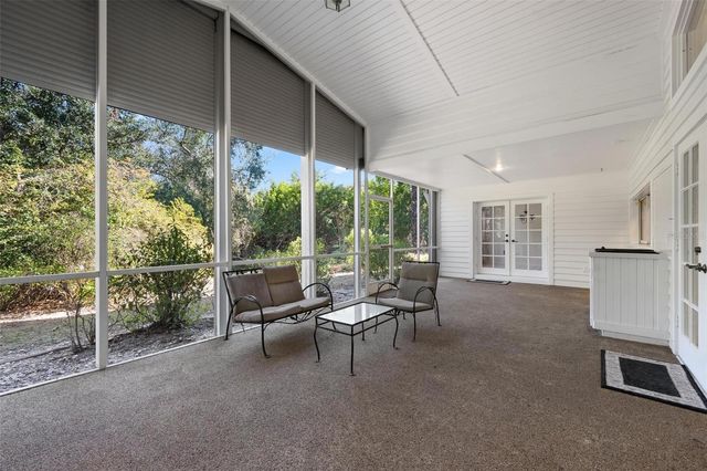 6964 COUNTRY LAKES CIRCLE, Sarasota, FL 34243