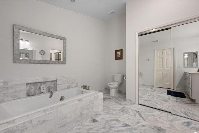 6964 COUNTRY LAKES CIRCLE, Sarasota, FL 34243