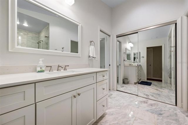 6964 COUNTRY LAKES CIRCLE, Sarasota, FL 34243