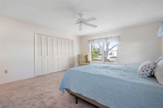 6964 COUNTRY LAKES CIRCLE, Sarasota, FL 34243