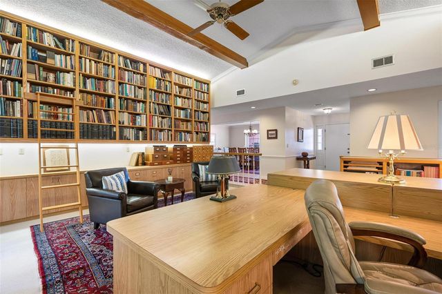 6964 COUNTRY LAKES CIRCLE, Sarasota, FL 34243