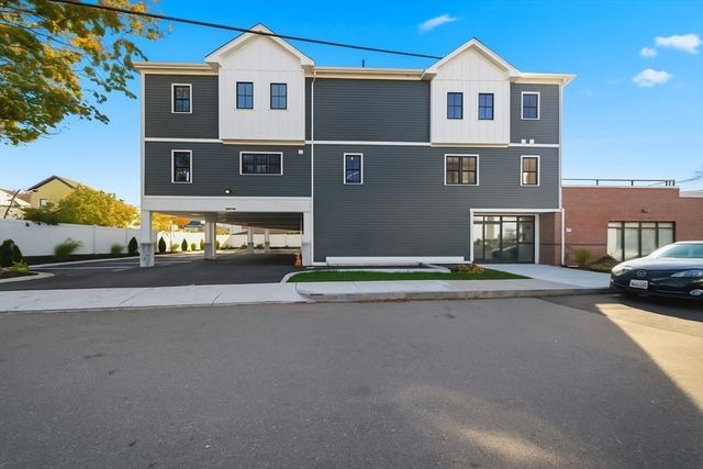 50 N. Payne St 6, Quincy, MA 02169