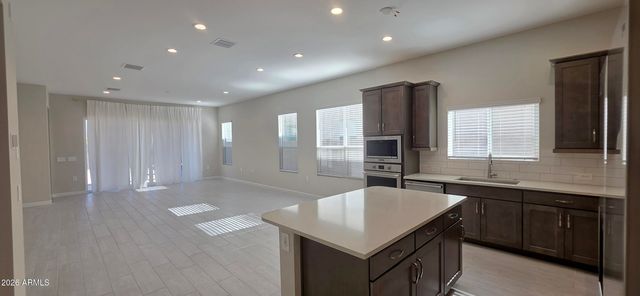 10441 W MELINDA Lane, Peoria, AZ 85382
