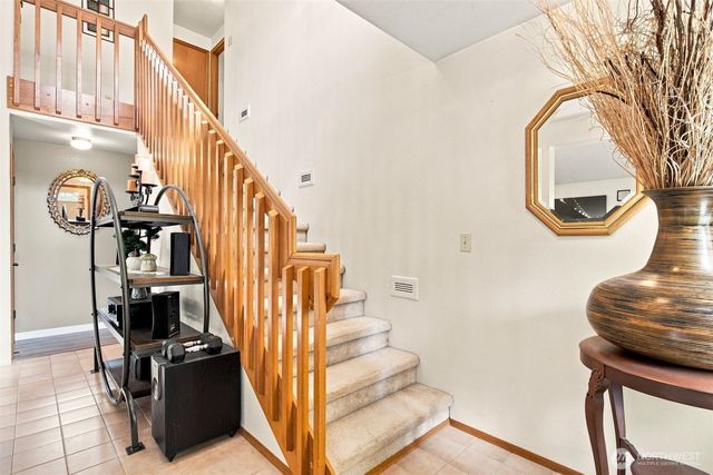 240 E Channel Drive, Allyn, WA 98524