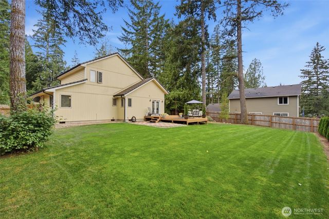 240 E Channel Drive, Allyn, WA 98524