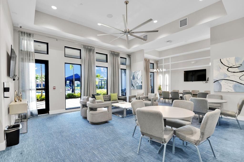 Image 52 of property listing at 7524 N Blue Spring Drive, Parkland, FL 33067