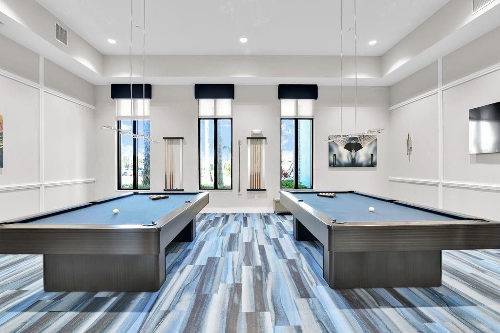 Image 57 of property listing at 7524 N Blue Spring Drive, Parkland, FL 33067