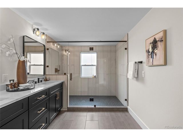 3565 S Corona St, Englewood, CO 80113