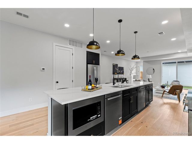 3565 S Corona St, Englewood, CO 80113