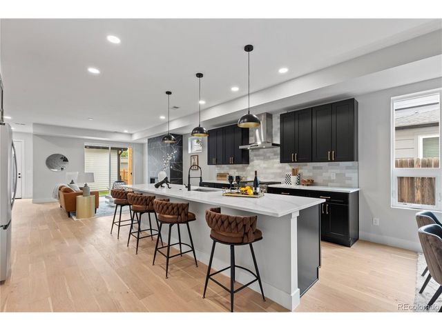 3565 S Corona St, Englewood, CO 80113
