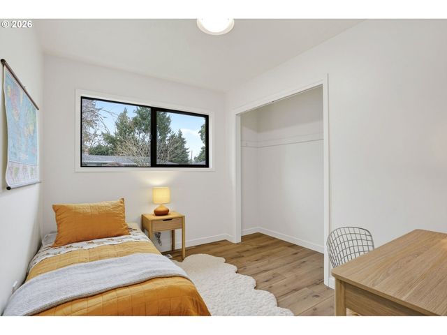 5440 Ne JESSUP St, Portland, OR 97218