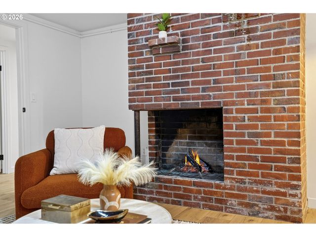 5440 Ne JESSUP St, Portland, OR 97218