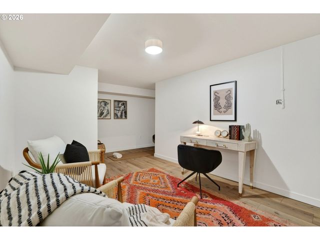 5440 Ne JESSUP St, Portland, OR 97218