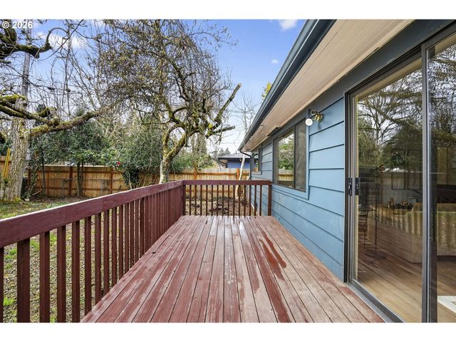 5440 Ne JESSUP St, Portland, OR 97218