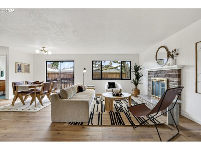 5440 Ne JESSUP St, Portland, OR 97218