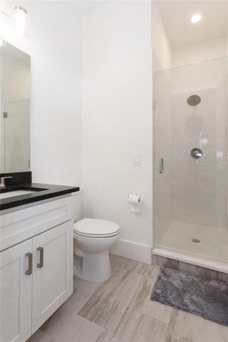 335 16TH AVENUE NE, St Petersburg, FL 33704