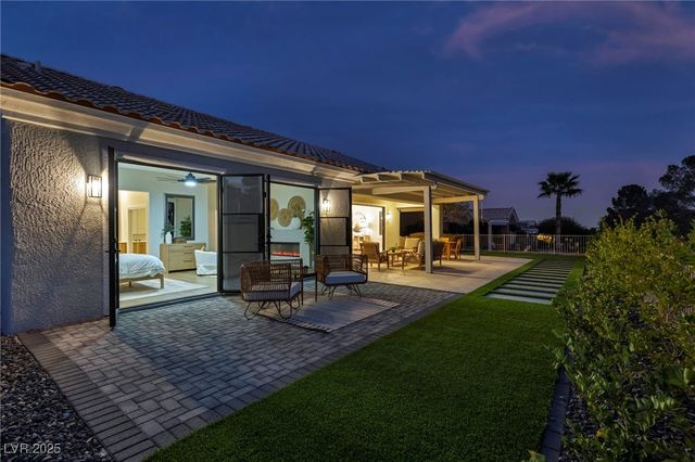 9917 Villa Ridge Drive, Las Vegas, NV 89134