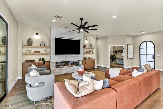 9917 Villa Ridge Drive, Las Vegas, NV 89134