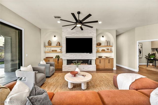 9917 Villa Ridge Drive, Las Vegas, NV 89134