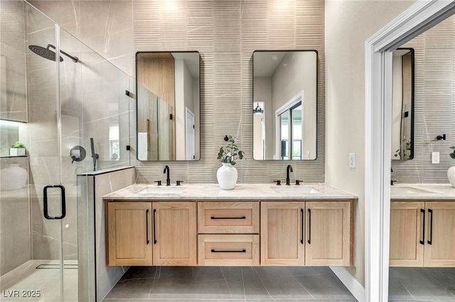 9917 Villa Ridge Drive, Las Vegas, NV 89134