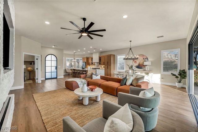 9917 Villa Ridge Drive, Las Vegas, NV 89134