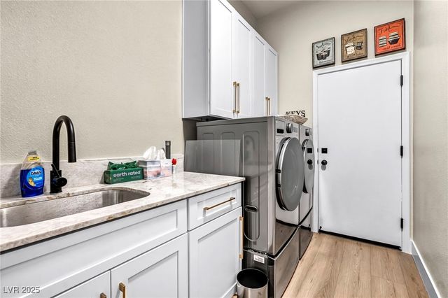 9917 Villa Ridge Drive, Las Vegas, NV 89134