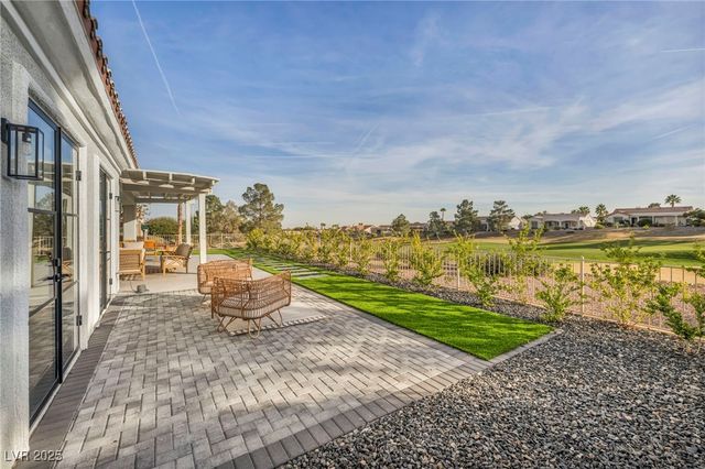 9917 Villa Ridge Drive, Las Vegas, NV 89134