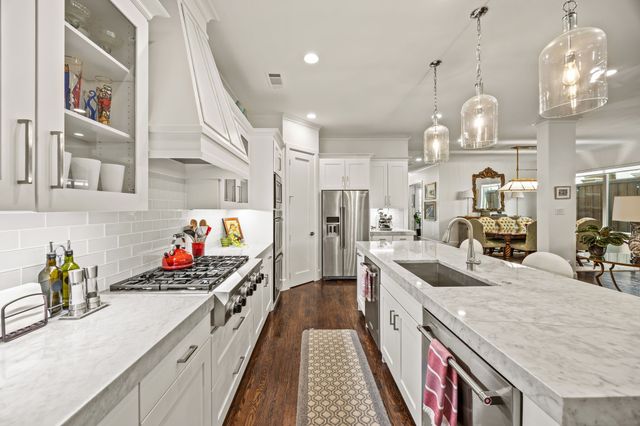 6432 Del Norte Lane, Dallas, TX 75225